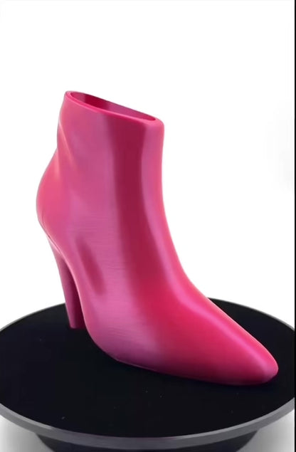 👠 Shoe Vase – A Bold Statement for Your Space! 🌸